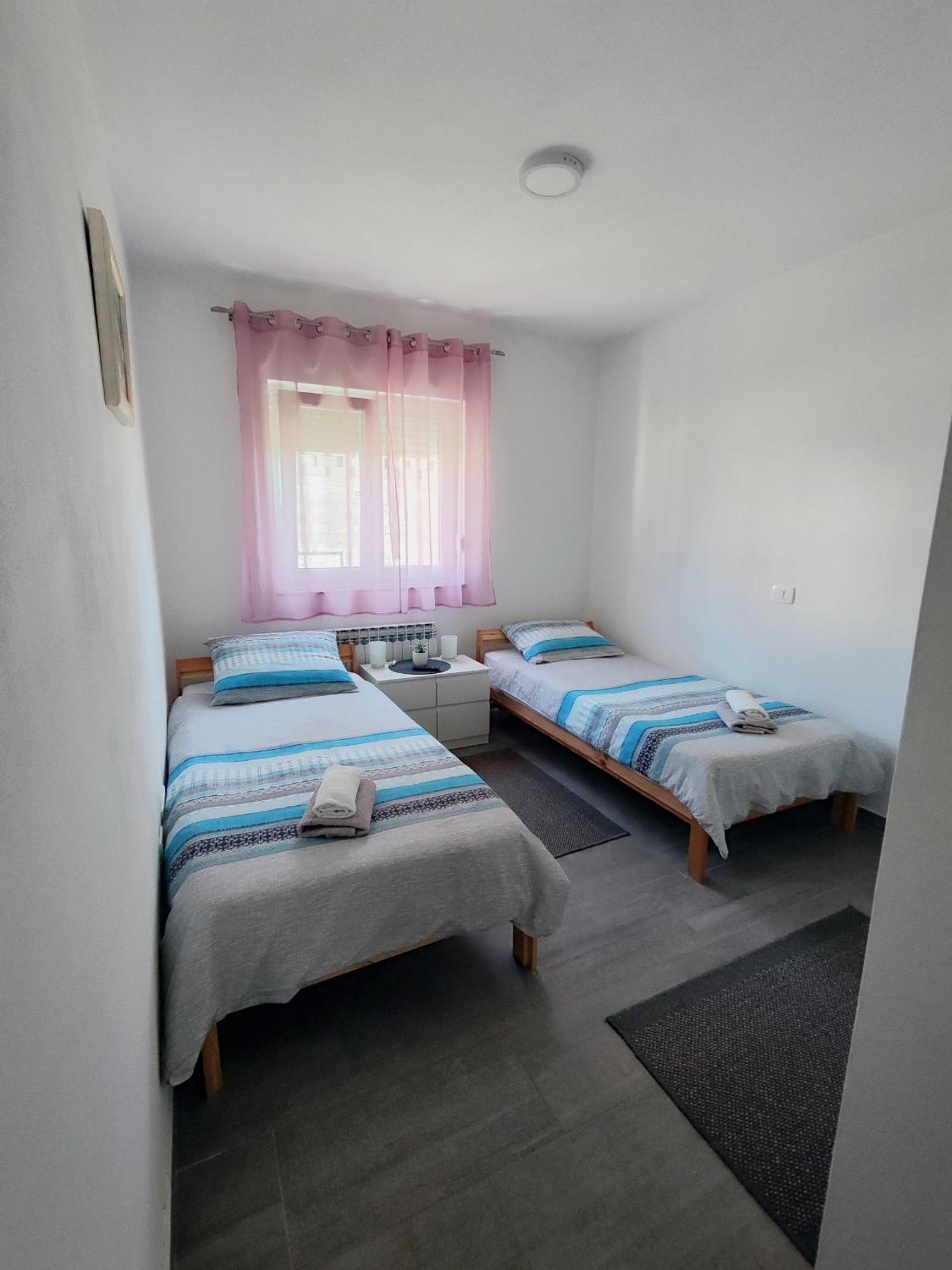 Apartman Marija Perusic Eksteriør billede